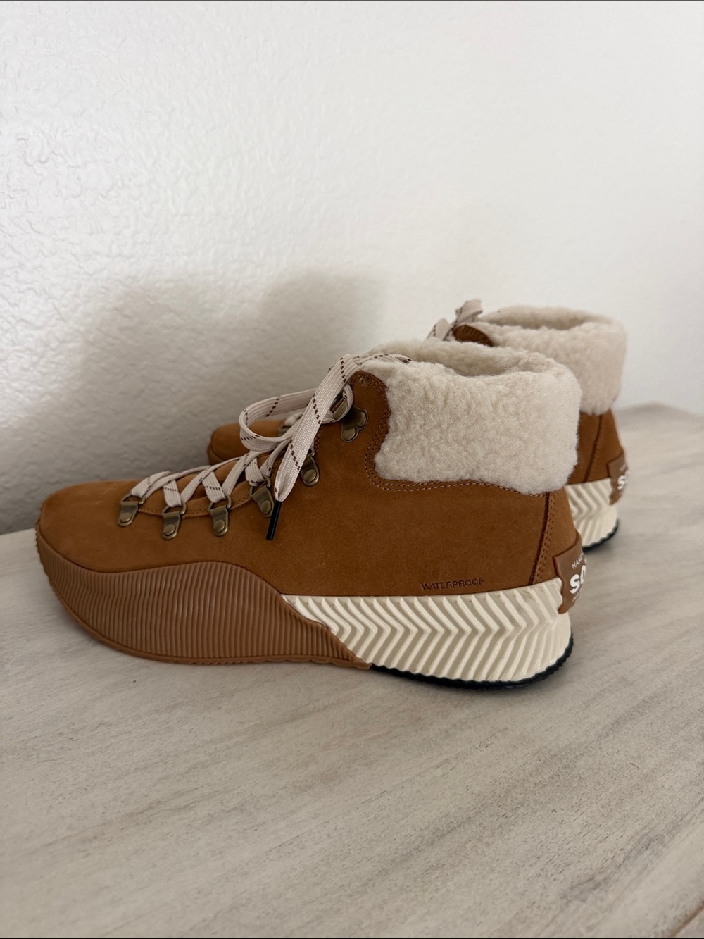 Sorel Women's Out In About Conquest Insulated Boot - in Chestnut Size 11